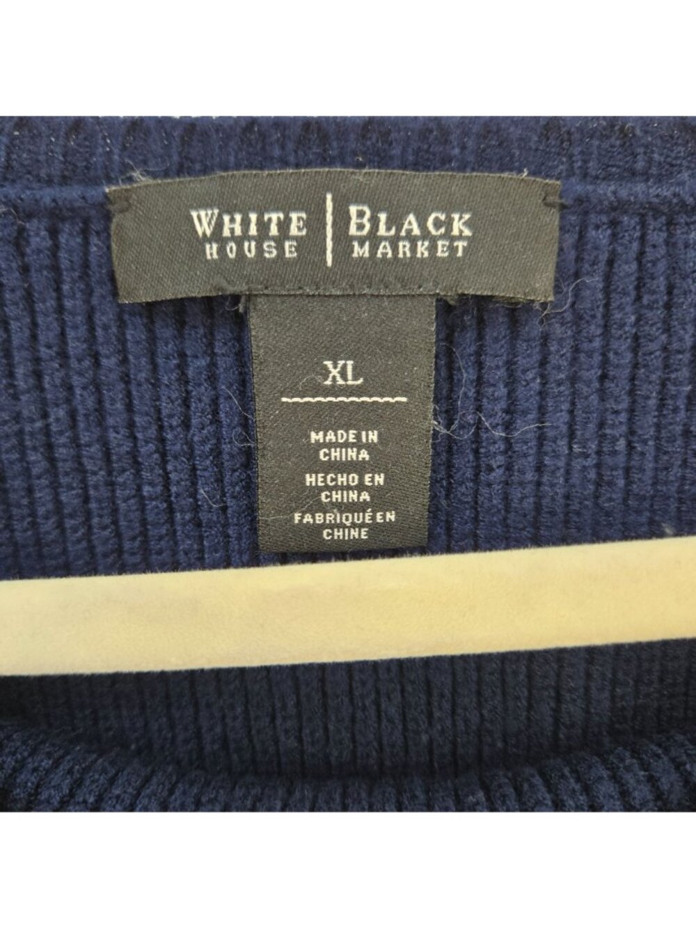White House Black Market Viscose Blend Ribbed Crop Sweater Size XL - Picture 3 of 5